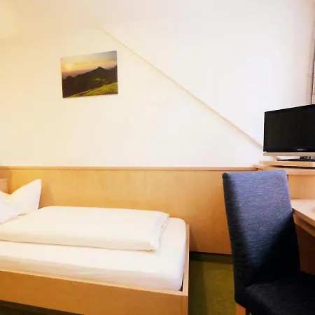 Zollersteighof Hotel 3*